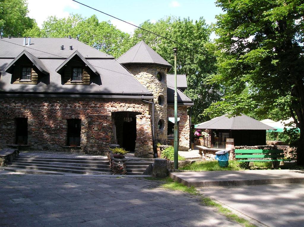 Hotel Podzamcze Tarnau Exterior foto