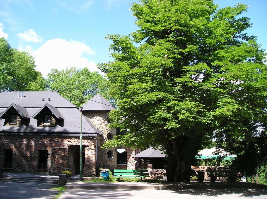 Hotel Podzamcze Tarnau Exterior foto