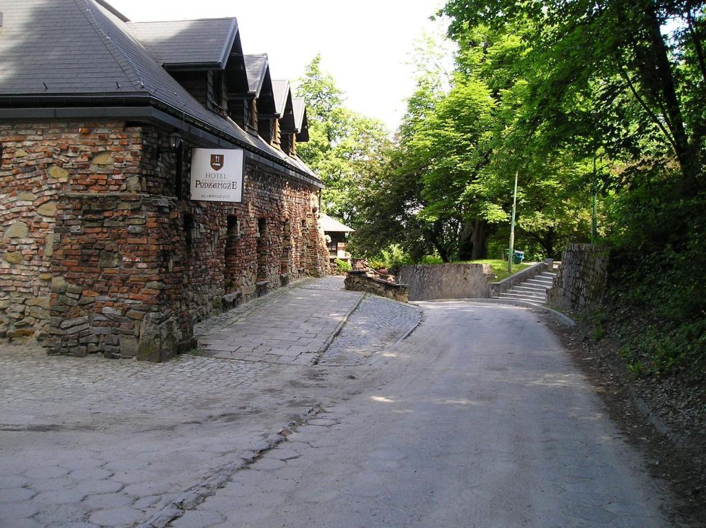 Hotel Podzamcze Tarnau Exterior foto